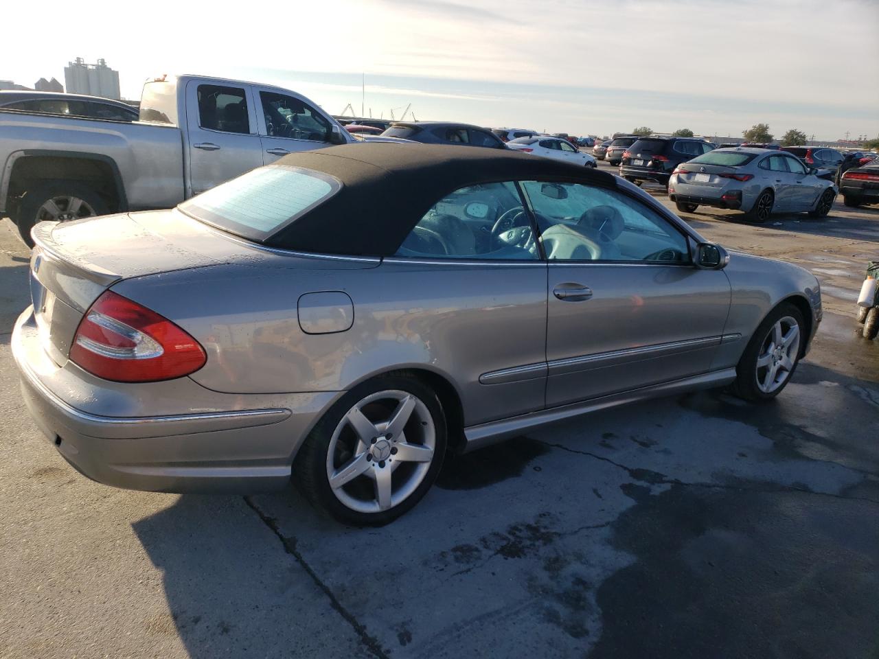 2005 Mercedes-Benz Clk 500 VIN: WDBTK75J95F145459 Lot: 37079824