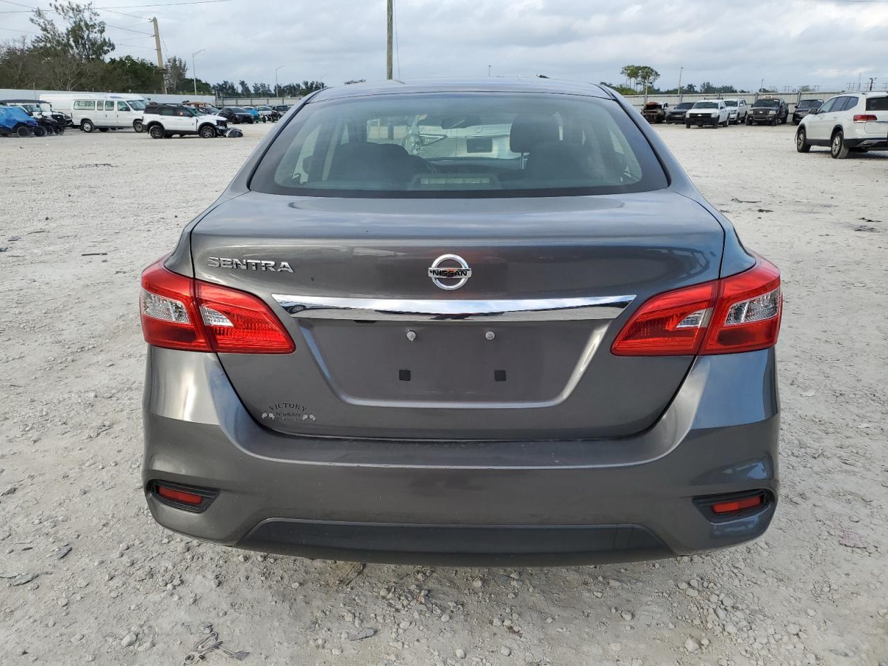 2019 Nissan Sentra S VIN: 3N1AB7AP0KY202917 Lot: 37680664