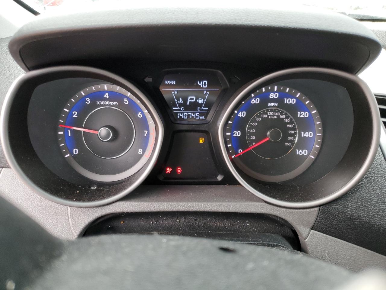 2014 Hyundai Elantra - Image 9
