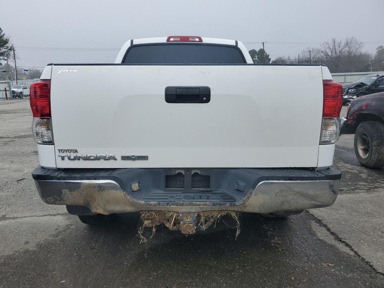 5TFEY5F17AX095547 2010 Toyota Tundra Crewmax Sr5