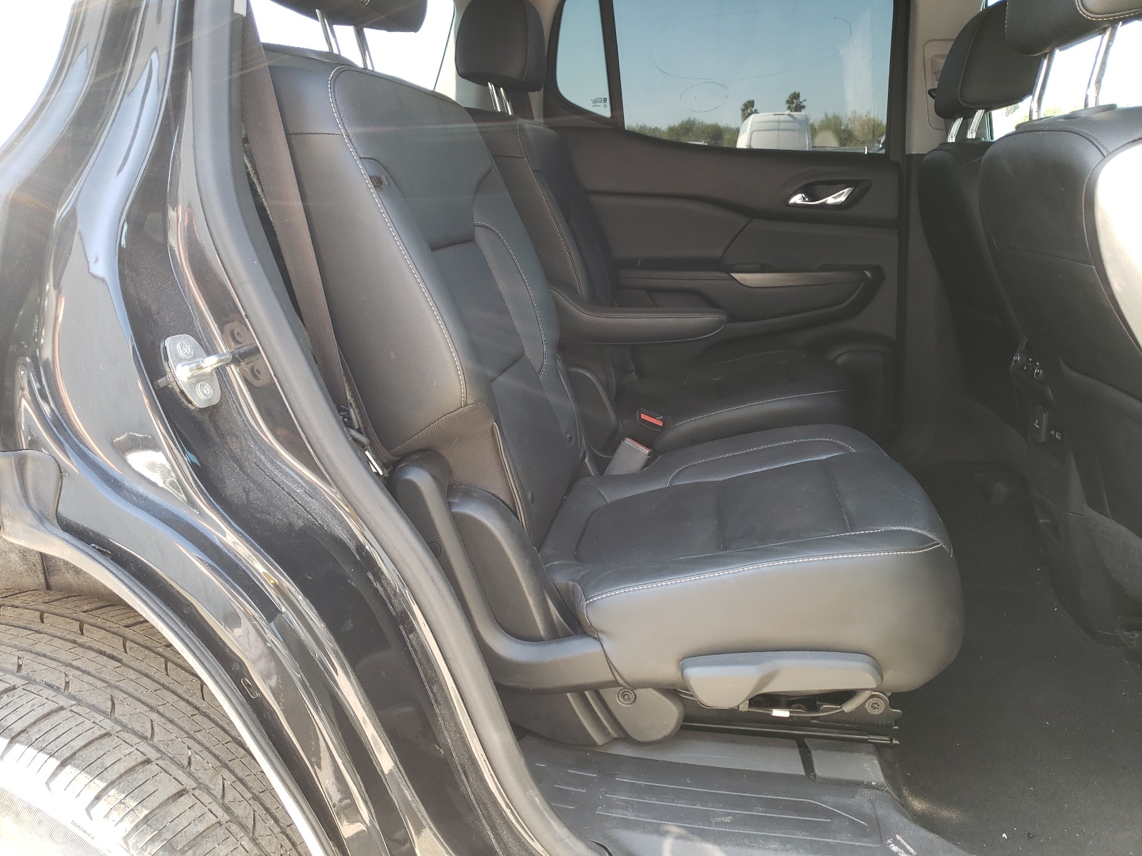 1GKKNMLS0LZ159684 2020 GMC Acadia Slt