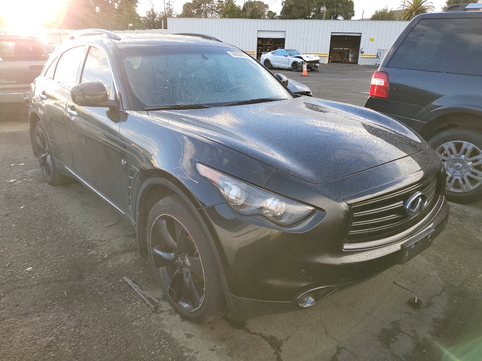 JN8CS1MW4FM481212 2015 Infiniti Qx70