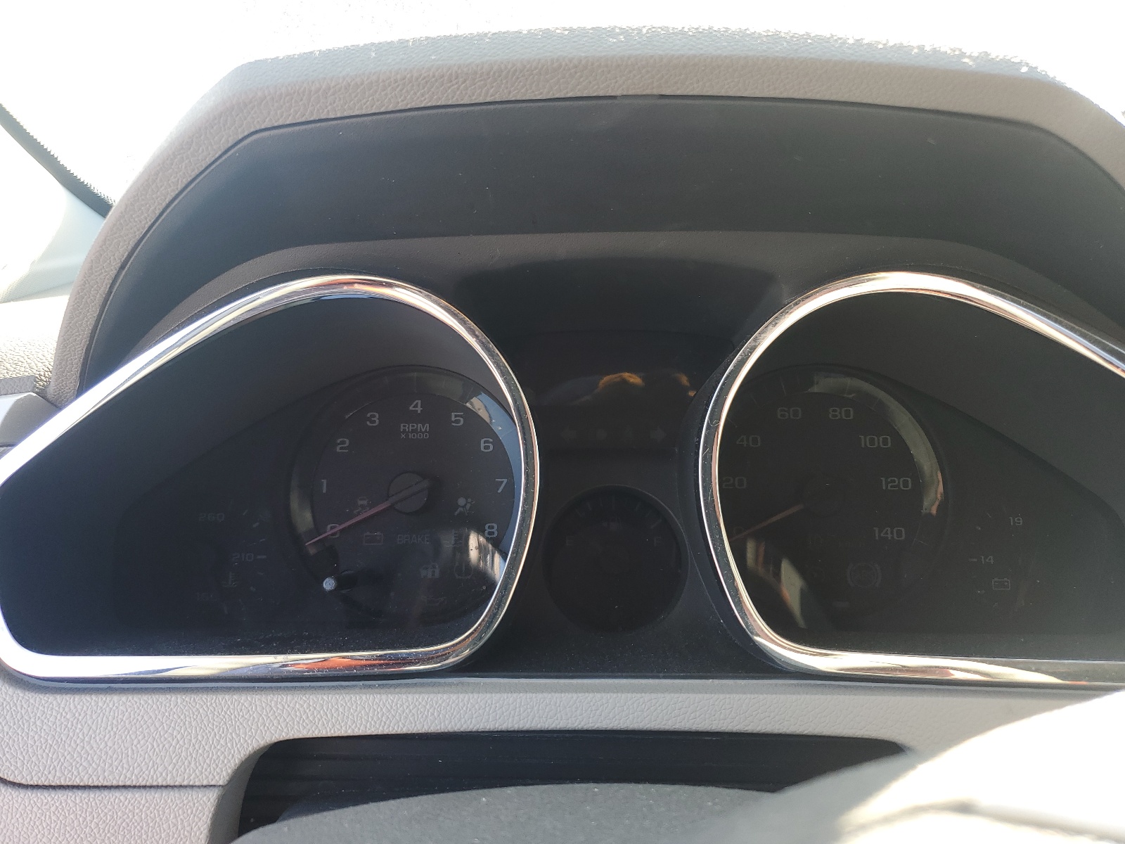 1GNKREED6BJ351670 2011 Chevrolet Traverse Ls