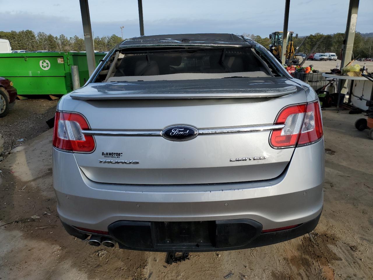 2010 Ford Taurus Limited VIN: 1FAHP2FW9AG121999 Lot: 39401904