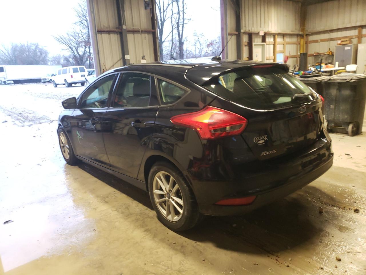 1FADP3K27JL212347 2018 FORD FOCUS - Image 2