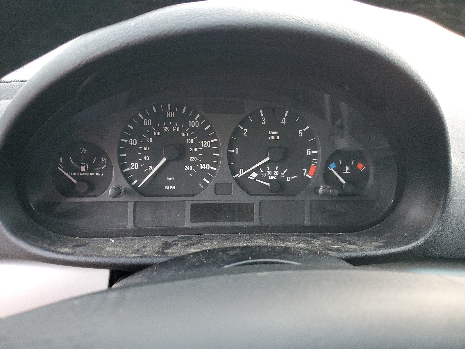 WBAEU334X3PF60212 2003 BMW 325 Xi