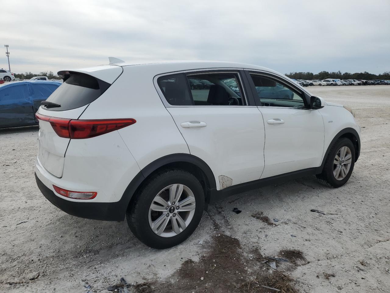 2018 Kia Sportage Lx VIN: KNDPMCAC2J7308079 Lot: 79064004