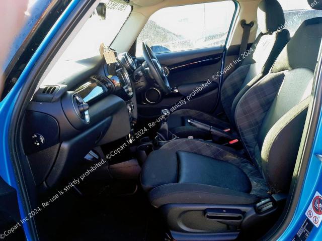 2015 MINI COOPER