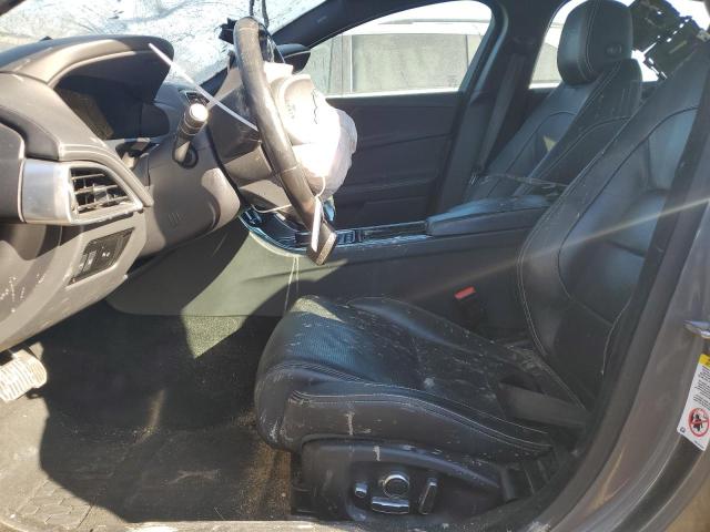  JAGUAR XE 2018 Серый