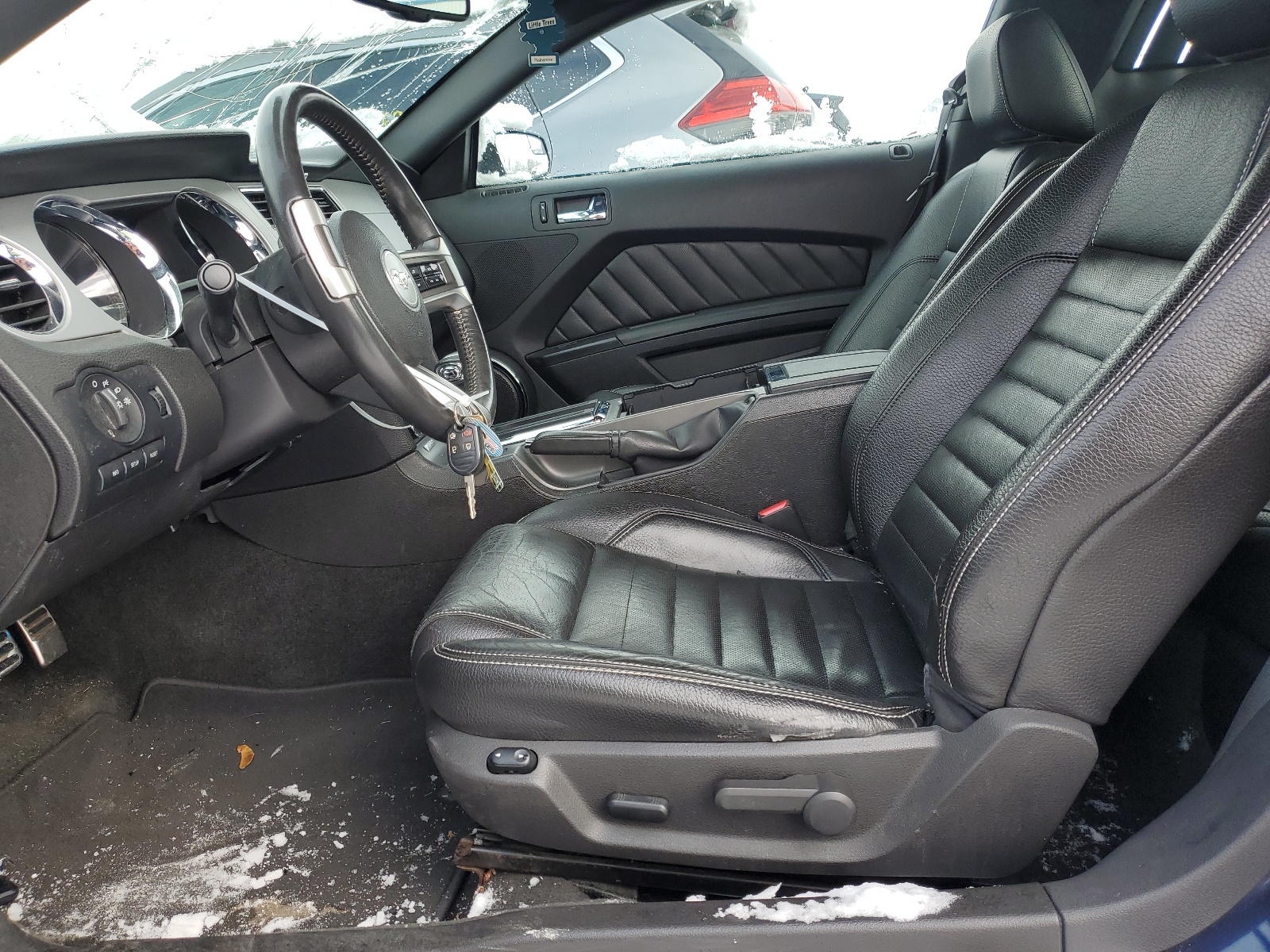 1ZVBP8AM6B5168622 2011 Ford Mustang