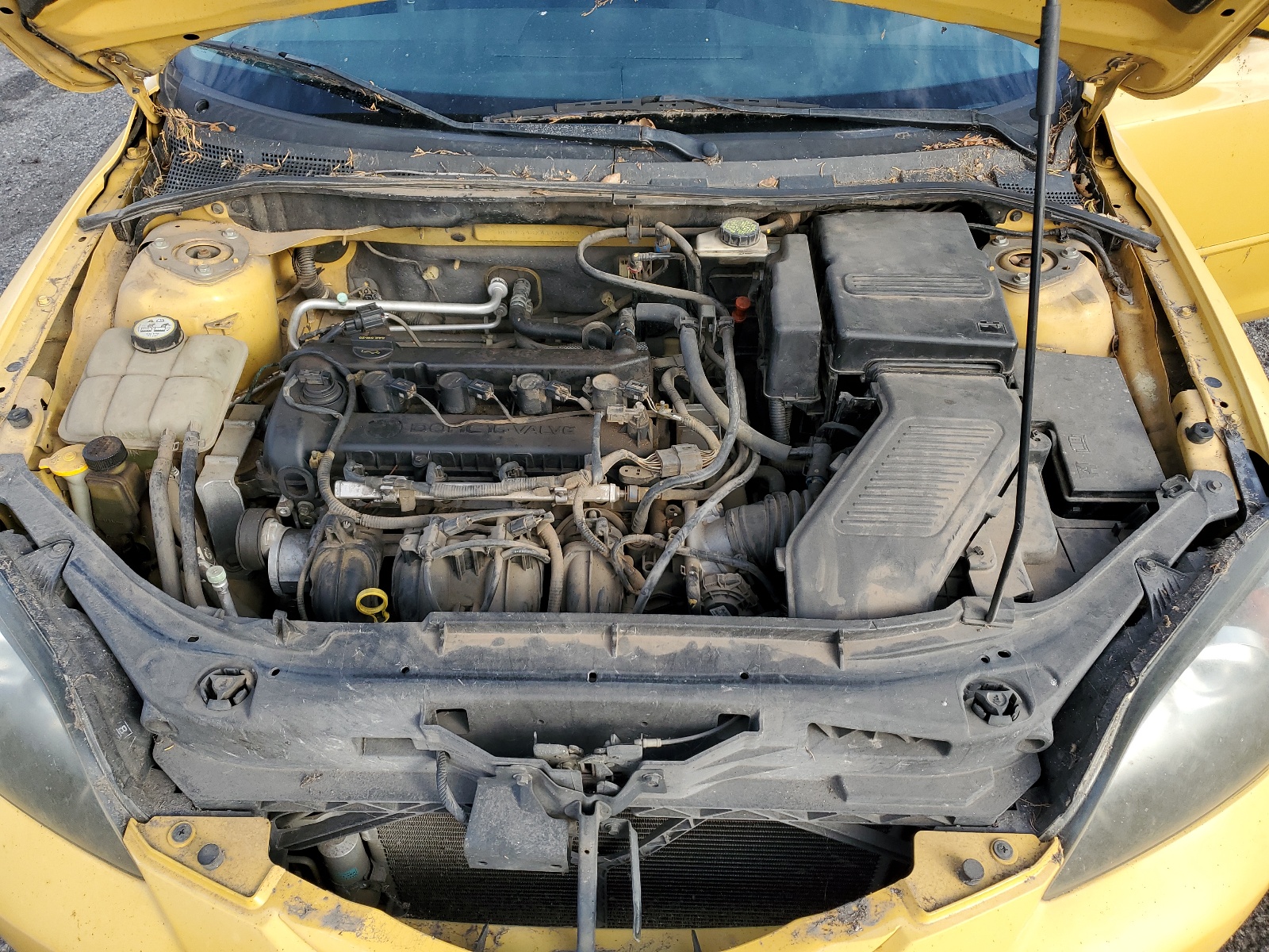 JM1BK343X41166759 2004 Mazda 3 Hatchback