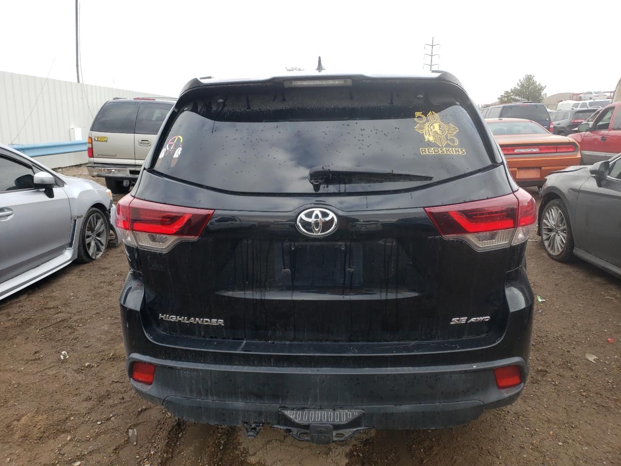 2019 Toyota Highlander Se VIN: 5TDJZRFH3KS956469 Lot: 38309174