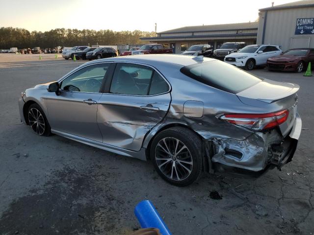  TOYOTA CAMRY 2018 Silver