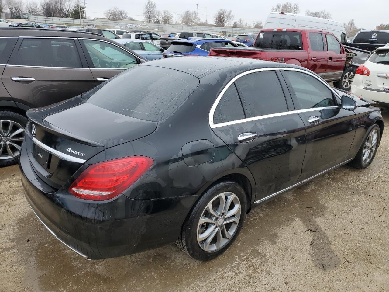 2017 Mercedes-Benz C 300 4Matic VIN: 55SWF4KB5HU200138 Lot: 82763613