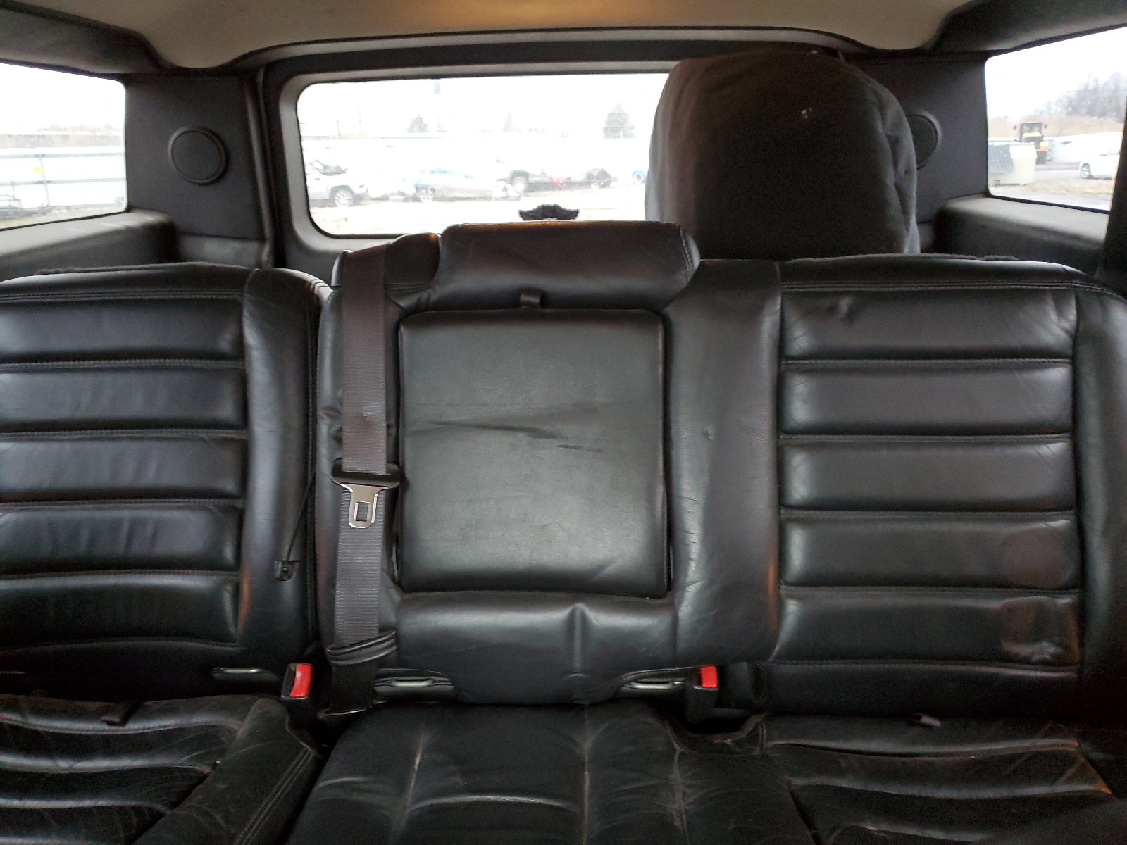 5GRGN23U35H108095 2005 Hummer H2