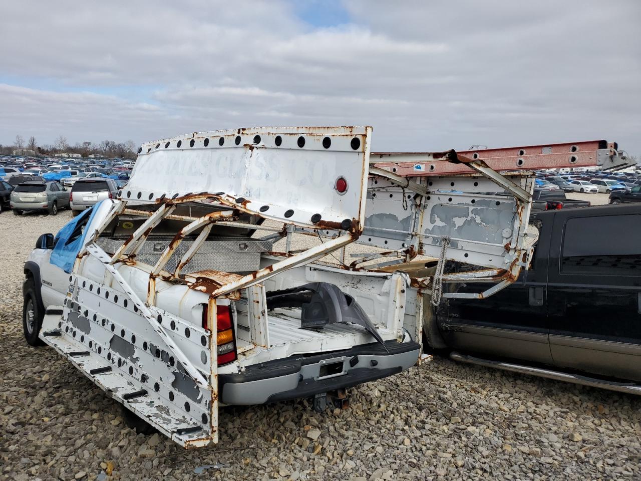 2006 GMC Sierra C2500 Heavy Duty VIN: 1GTHC24U56E166643 Lot: 38934942