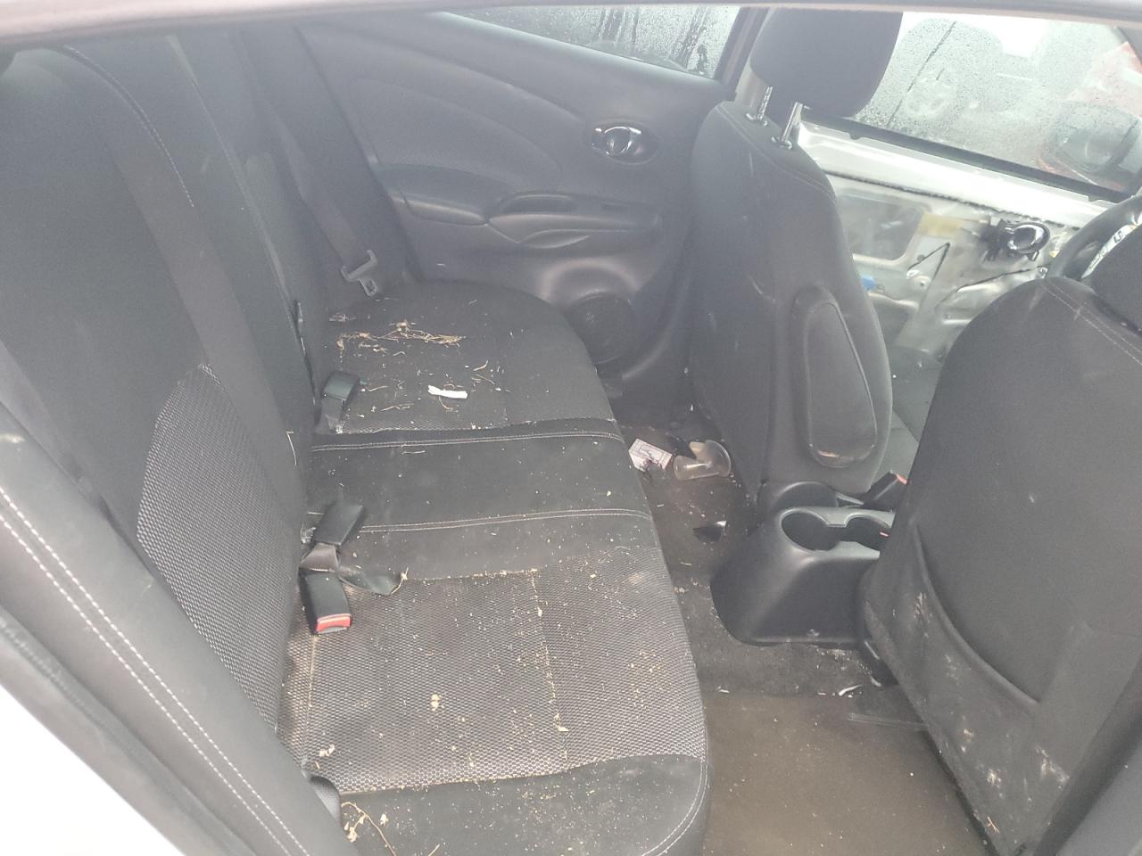 2018 Nissan Versa S VIN: 3N1CN7APXJL876259 Lot: 39549844