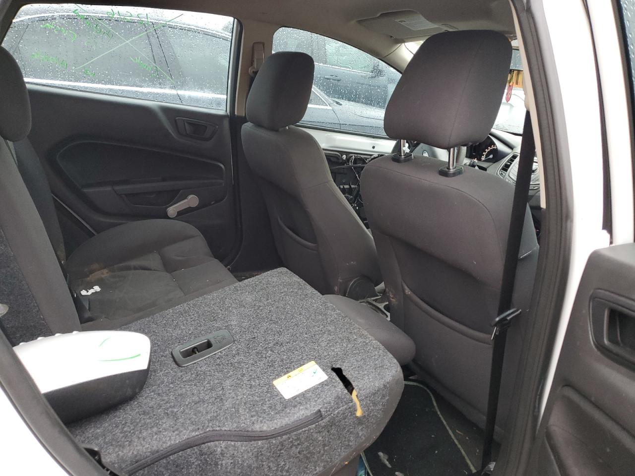 2015 Ford Fiesta S VIN: 3FADP4TJ6FM138744 Lot: 71403214