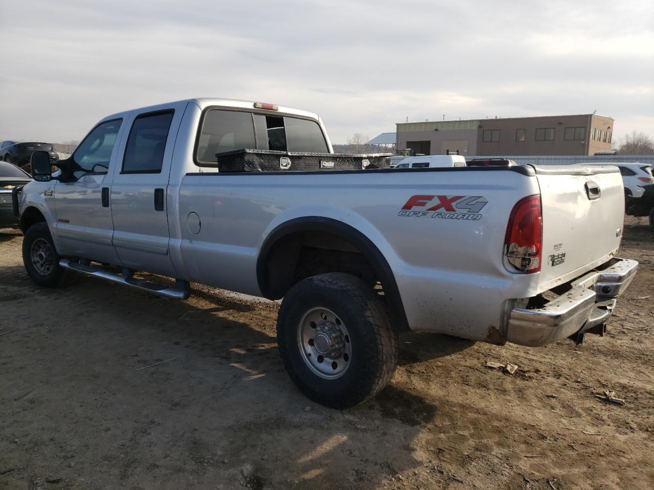 2003 Ford F350 - Image 2