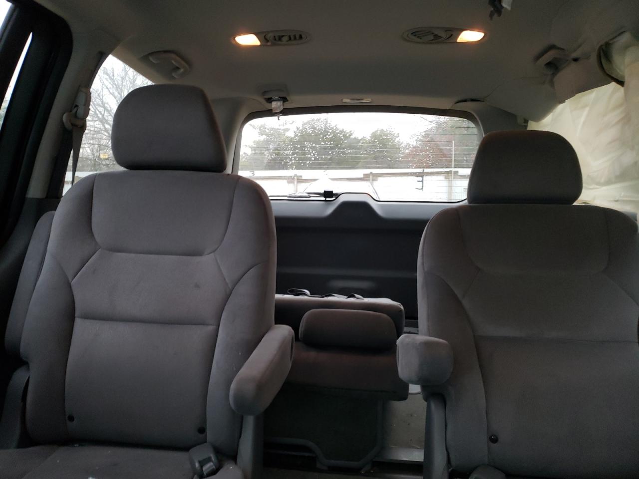 2007 Honda Odyssey - Image 10