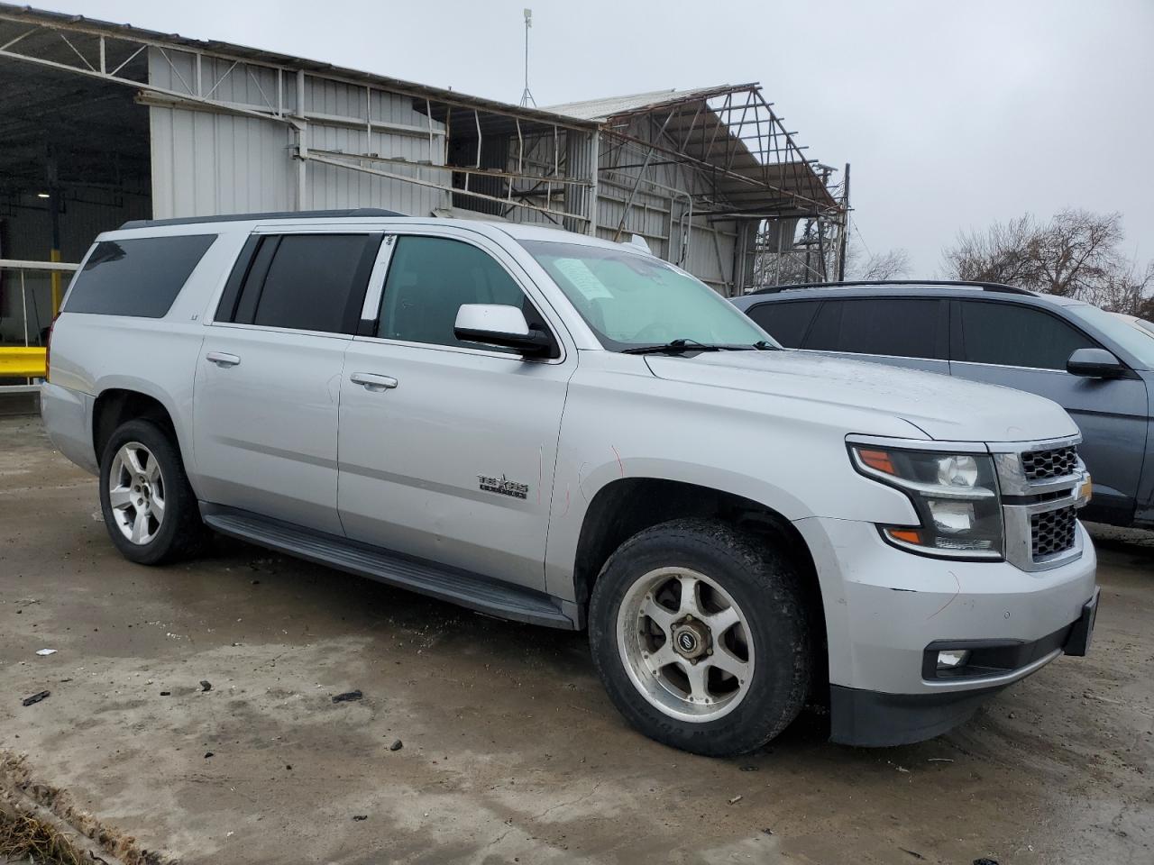 1GNSCHKC6GR115513 2016 Chevrolet Suburban C1500 Lt