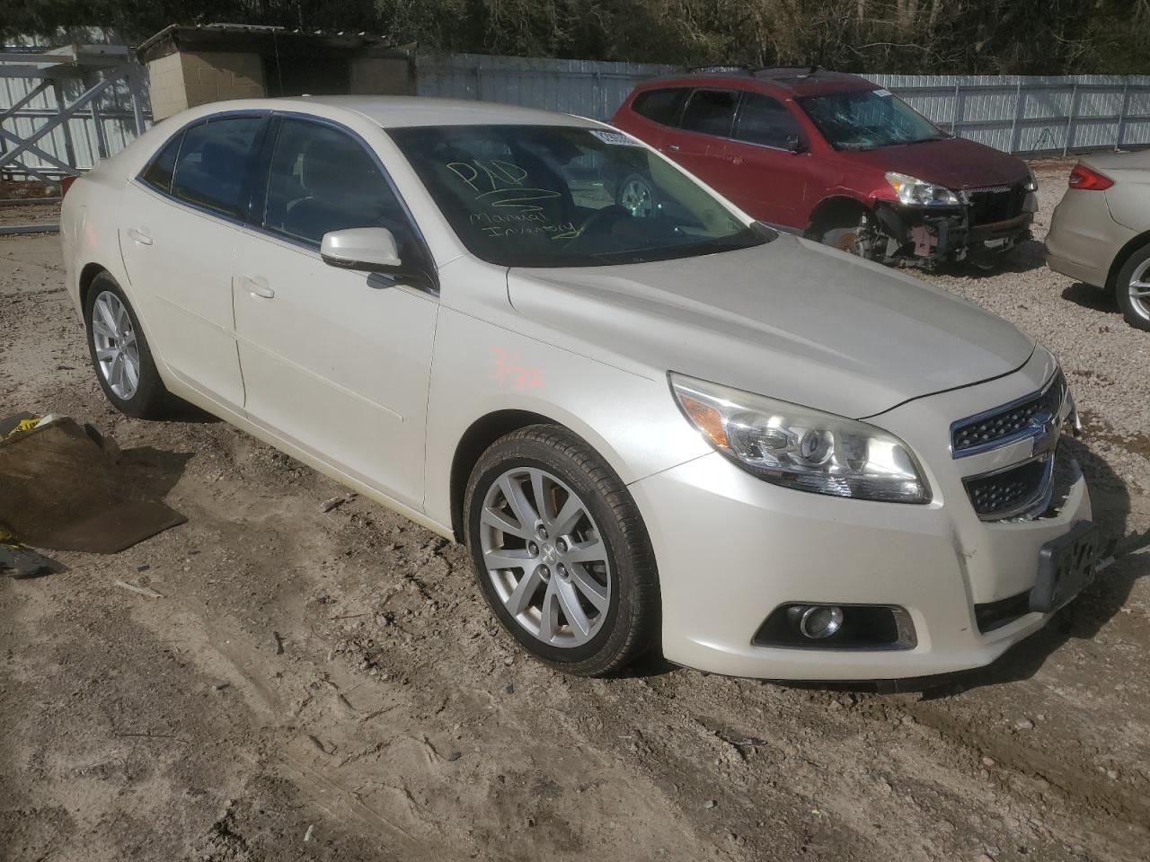 2013 Chevrolet Malibu - Image 4