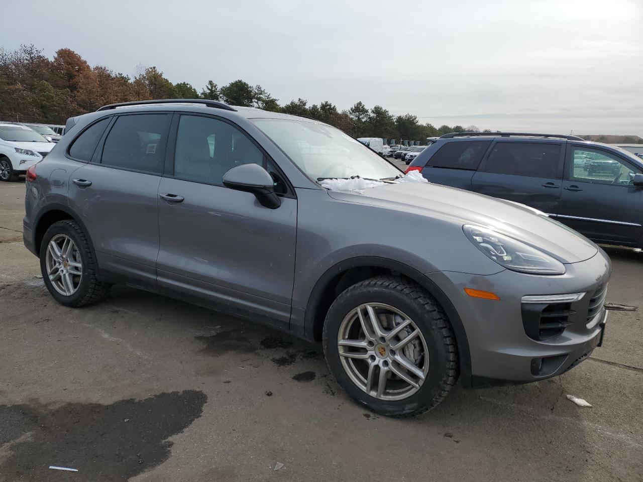 2017 Porsche Cayenne S VIN: WP1AB2A24HLA52539 Lot: 39405384