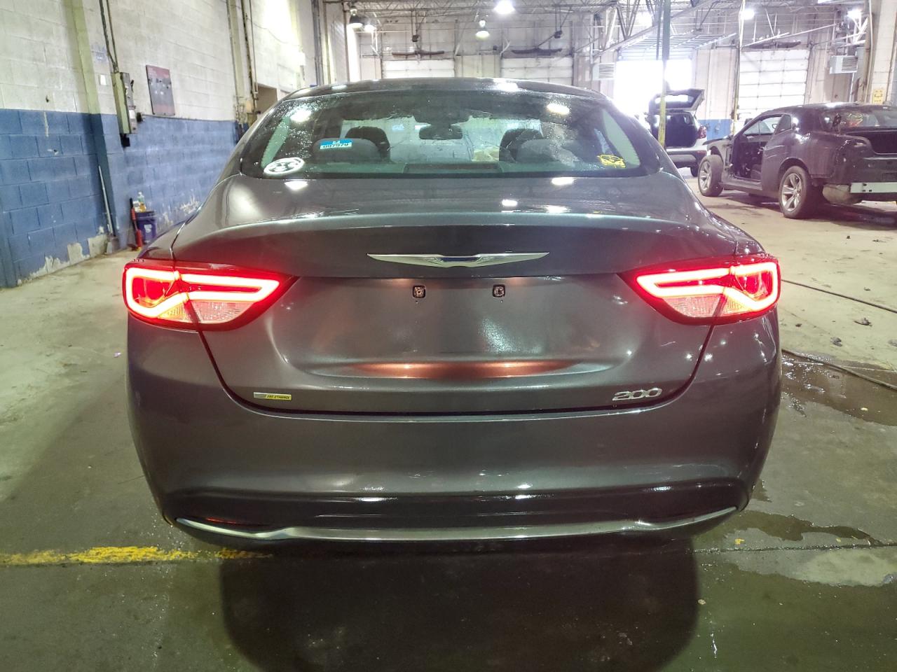 2015 Chrysler 200 Limited VIN: 1C3CCCABXFN637015 Lot: 38768374