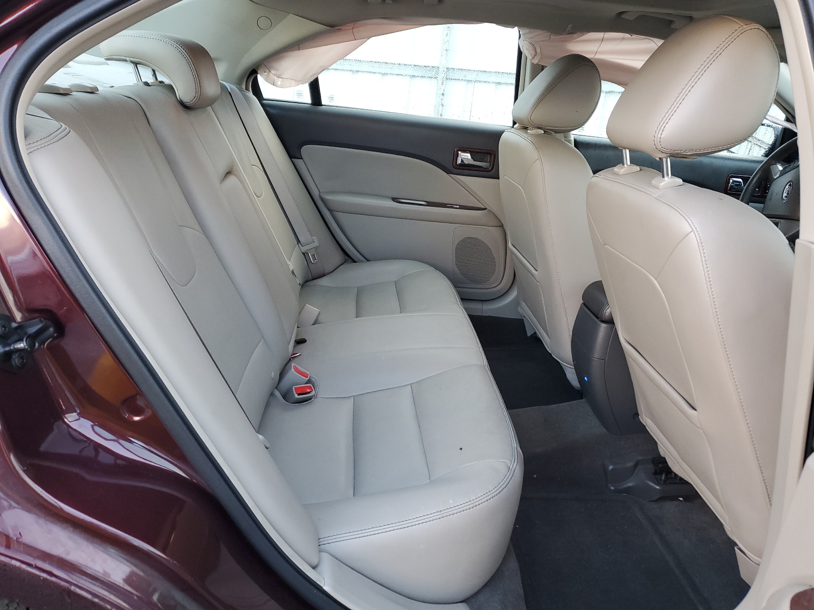 3FAHP0JGXBR324754 2011 Ford Fusion Sel