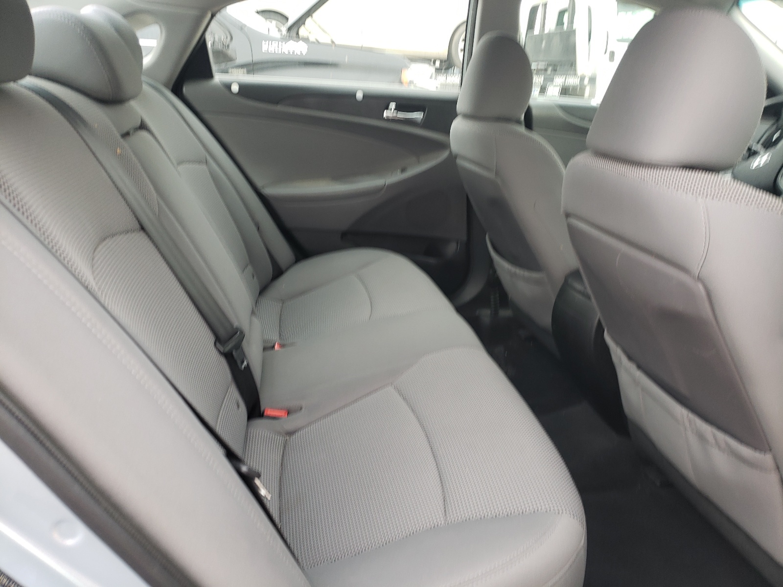 5NPEB4AC1DH745588 2013 Hyundai Sonata Gls