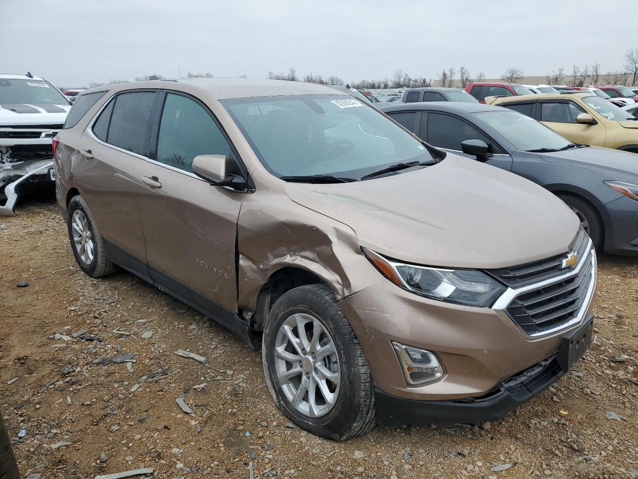 2GNAXJEV4J6238606 2018 Chevrolet Equinox Lt