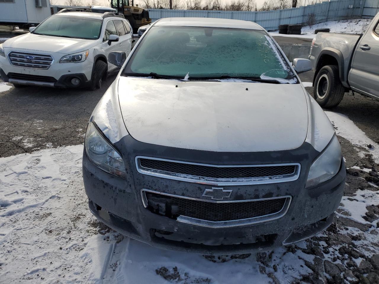 2010 Chevrolet Malibu - Image 5