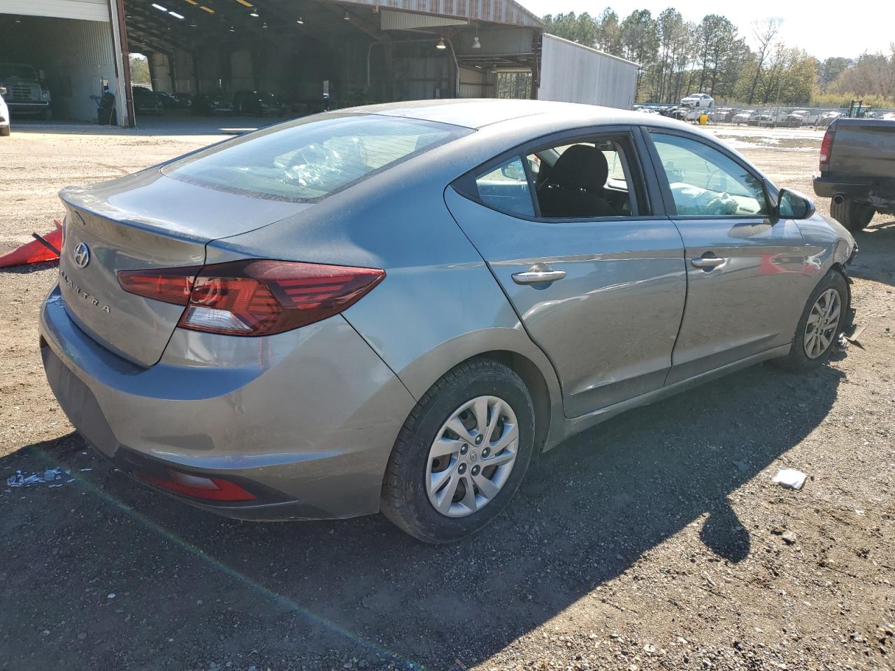 KMHD74LFXKU794548 2019 Hyundai Elantra Se