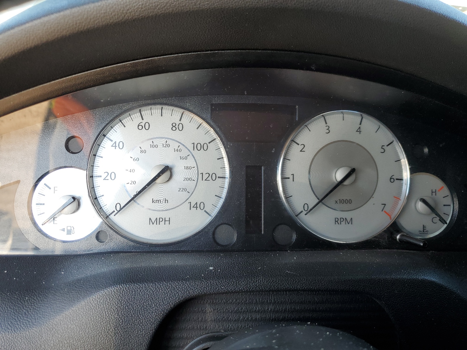 2C3CA2CV0AH329909 2010 Chrysler 300 S