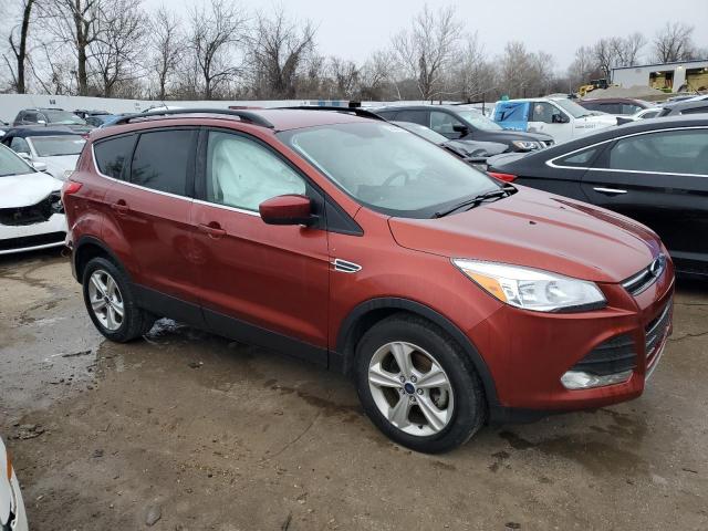  FORD ESCAPE 2016 Красный