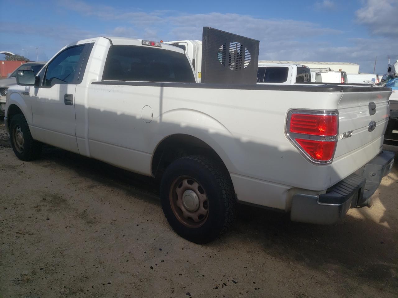 1FTNF1CF2EKD47951 2014 Ford F150