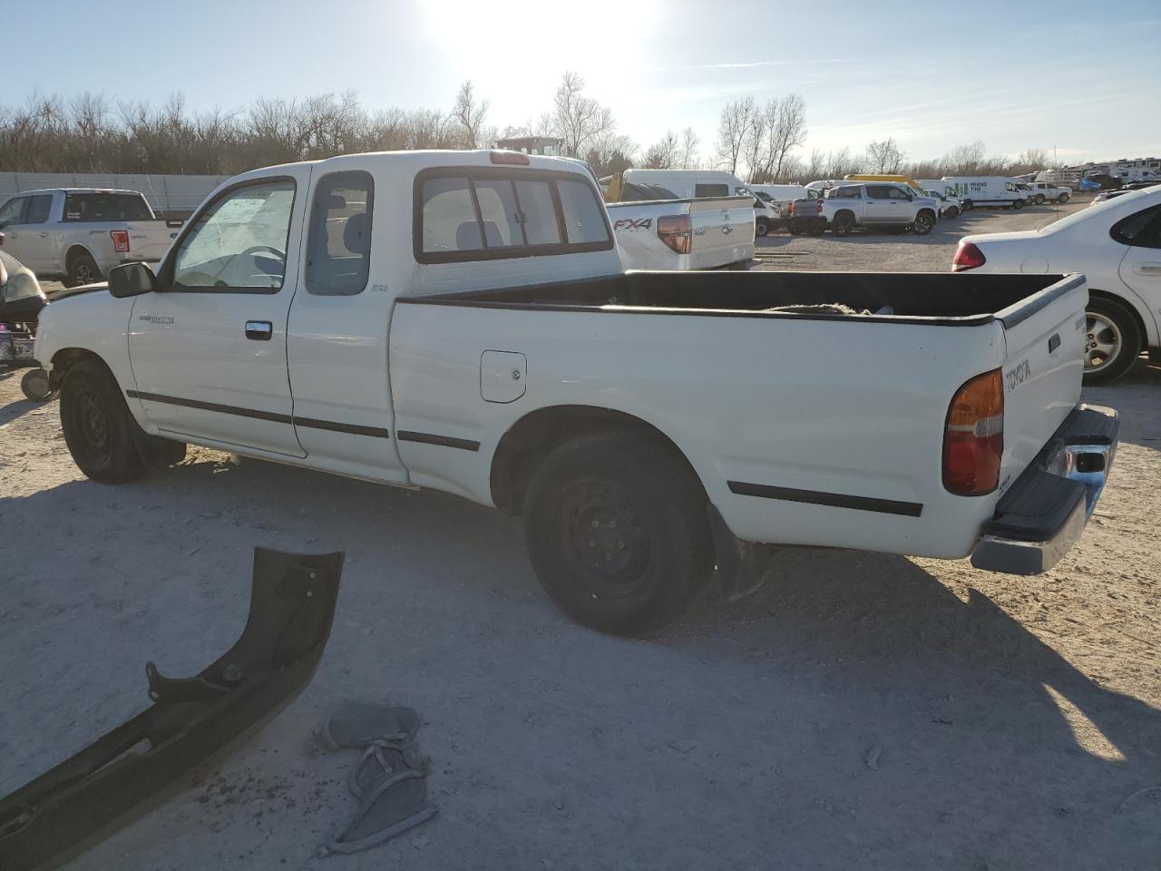 1998 Toyota Tacoma Xtracab VIN: 4TAVL52N6WZ009286 Lot: 39112464