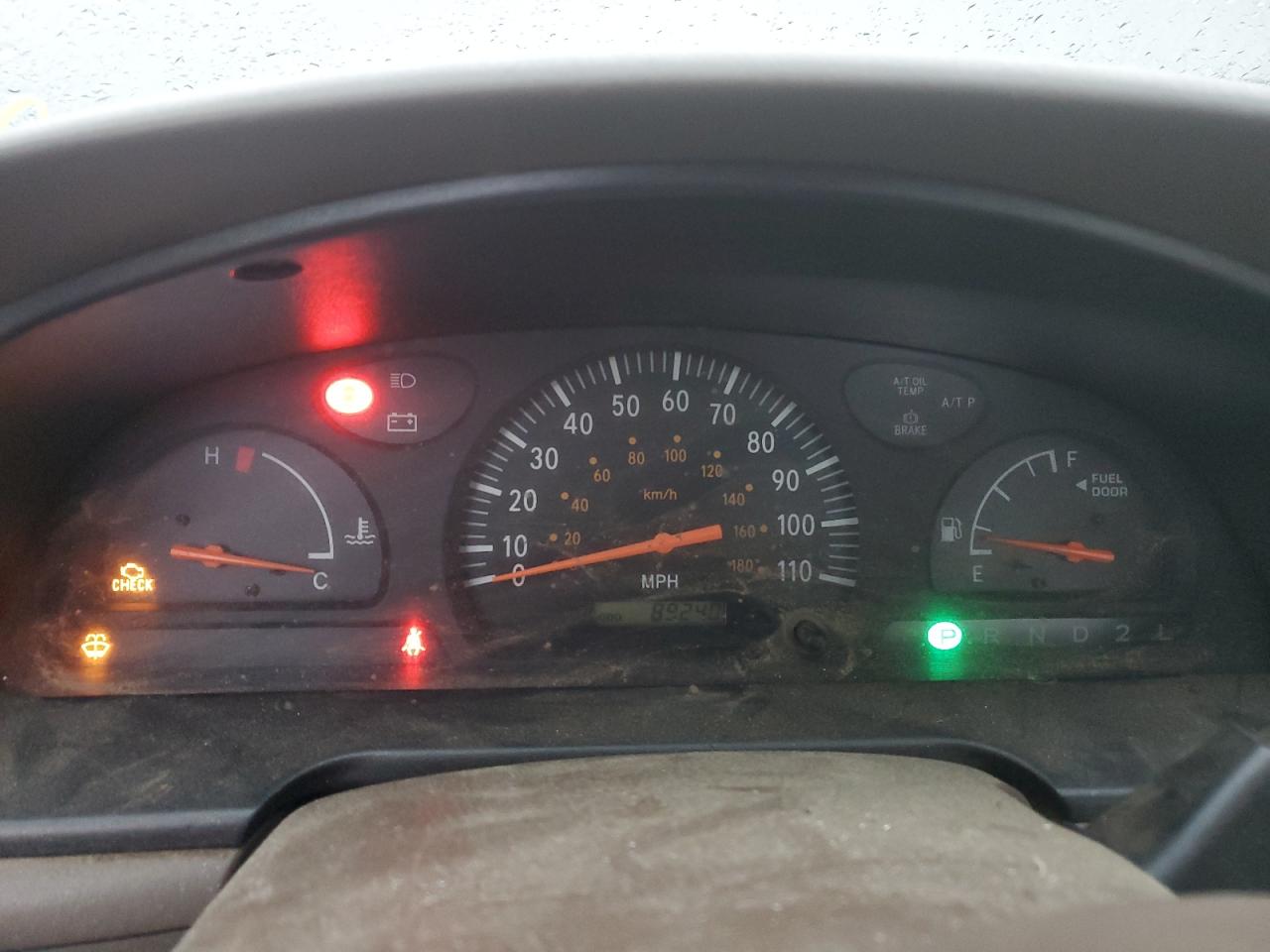 2004 Toyota Tundra - Image 9