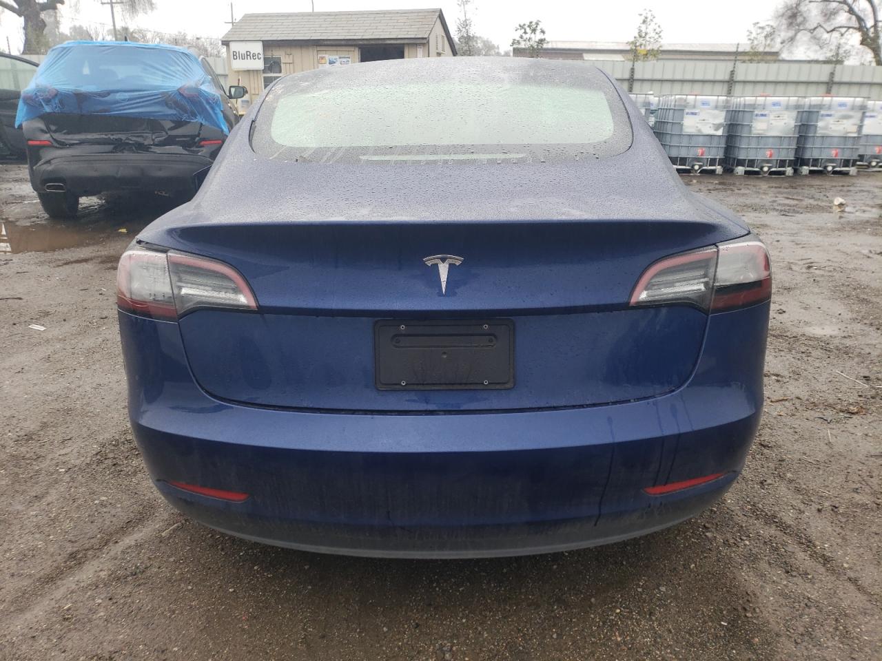 5YJ3E1EA7PF459933 2023 Tesla Model 3