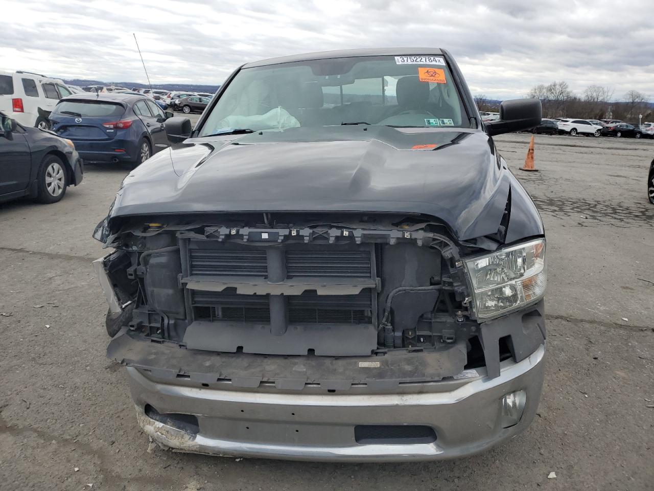 1C6RR7GT2GS165916 2016 Ram 1500 Slt