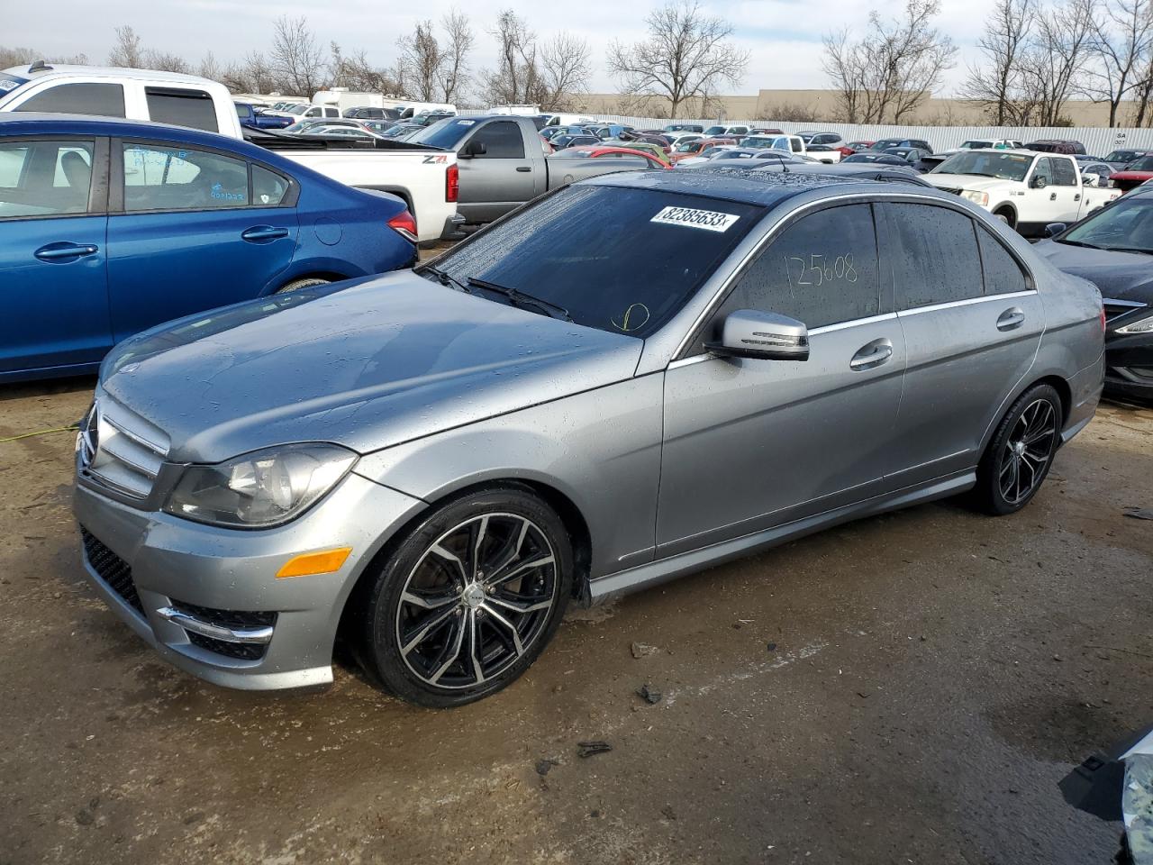 2012 Mercedes-Benz C 300 4Matic VIN: WDDGF8BB2CR200992 Lot: 82385633