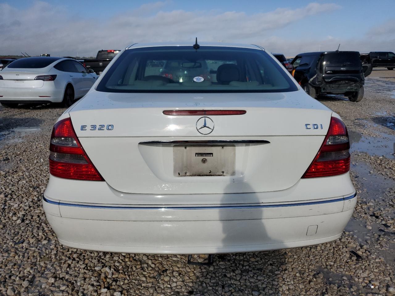 2006 Mercedes-Benz E 320 Cdi VIN: WDBUF26J96A872562 Lot: 36993494