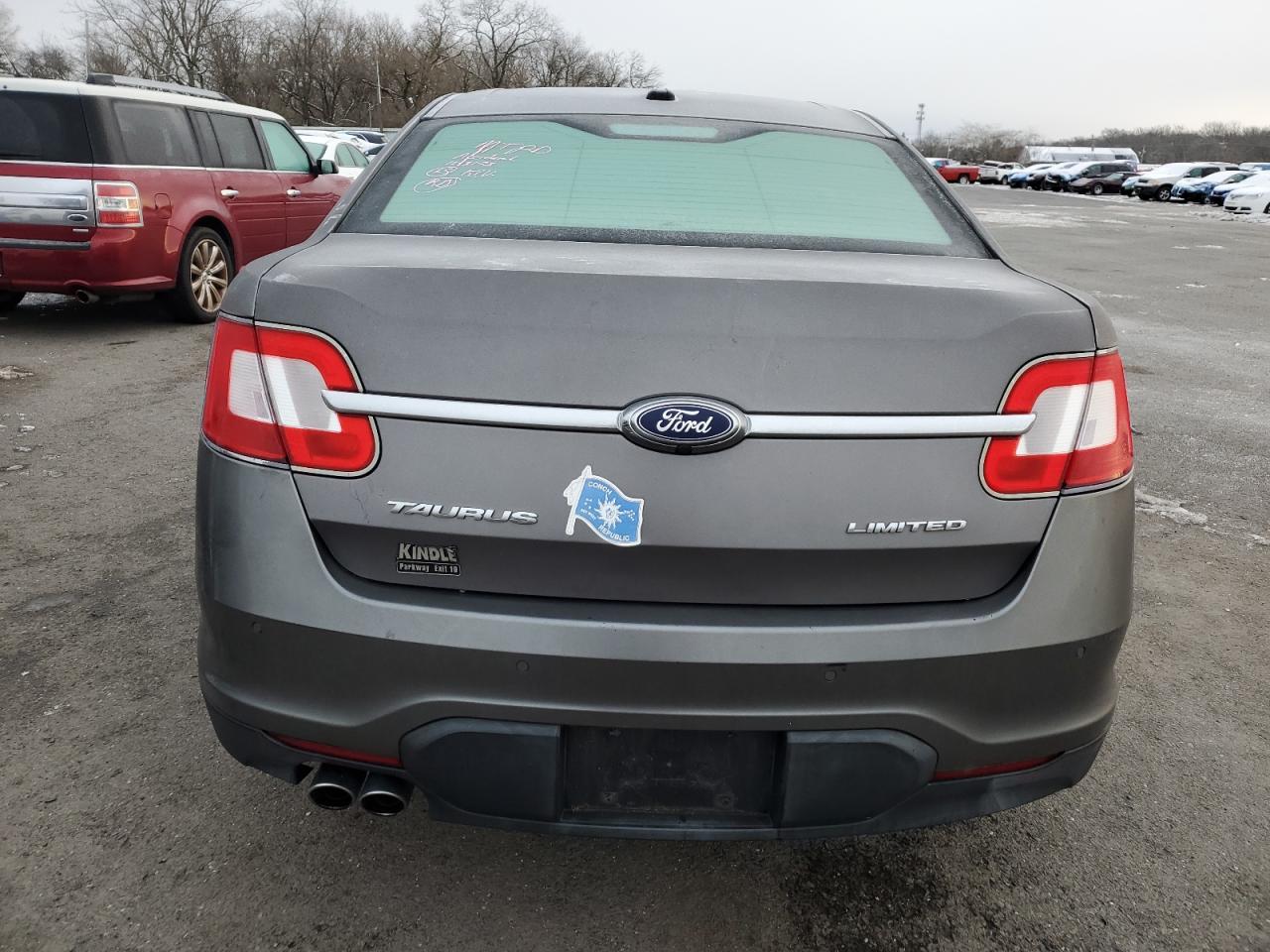 2011 Ford Taurus Limited VIN: 1FAHP2FWXBG117543 Lot: 37218774