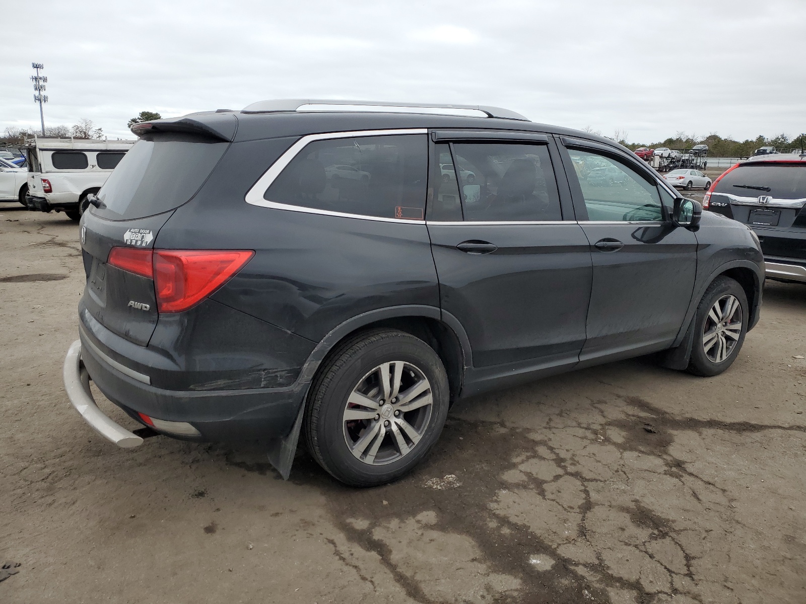 2016 Honda Pilot Exl vin: 5FNYF6H51GB119613