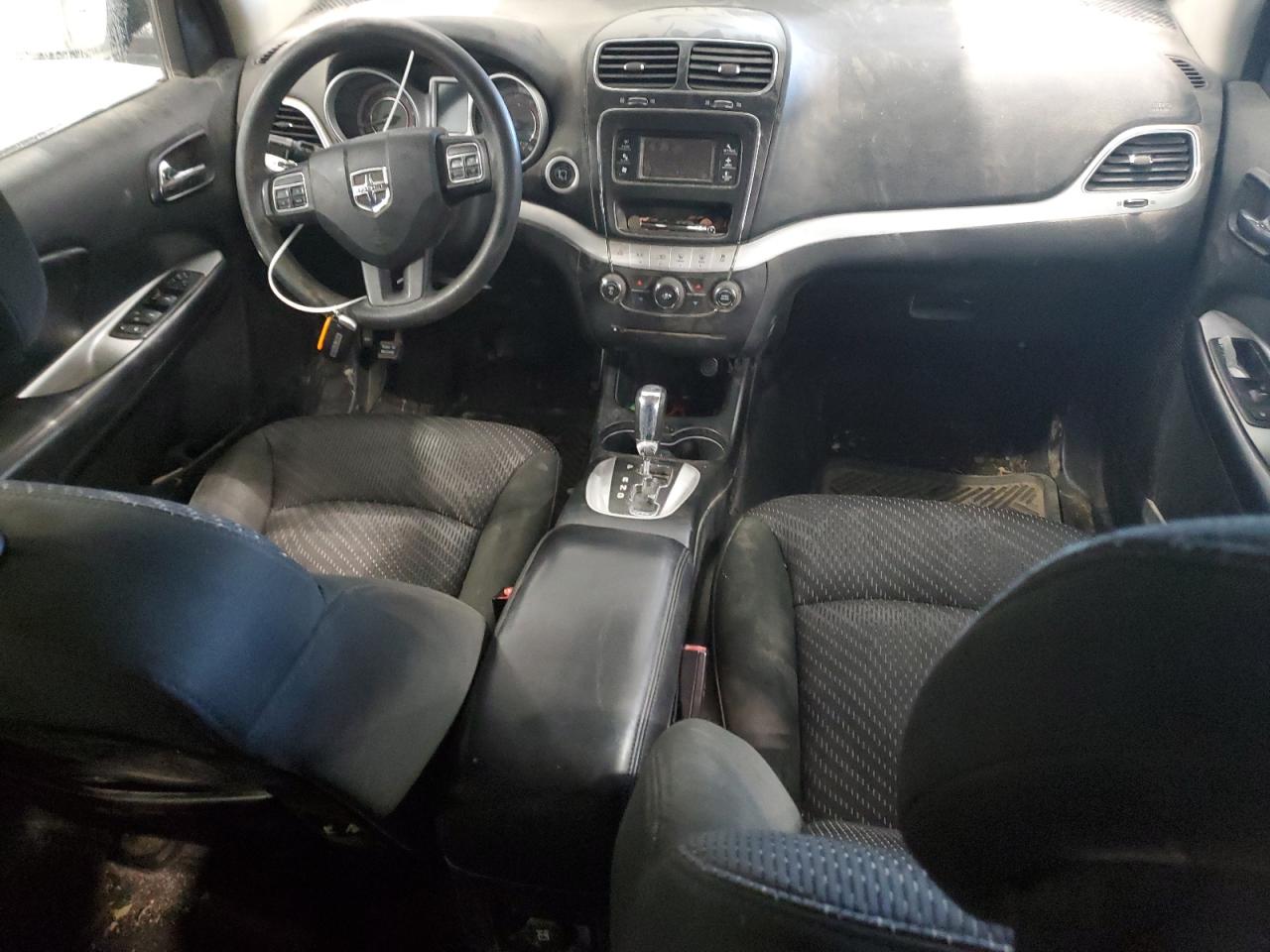 2011 Dodge Journey - Image 8