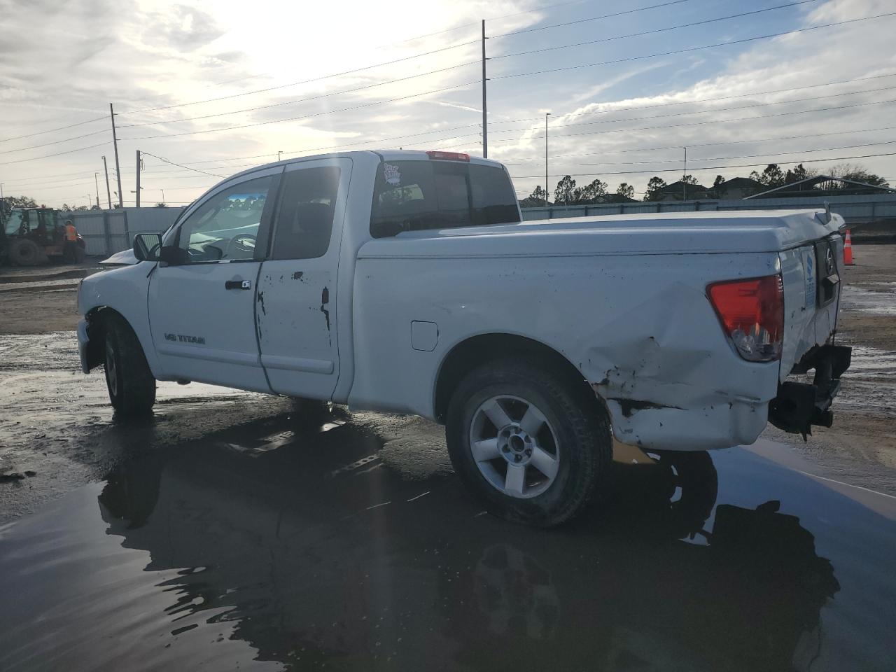 2006 Nissan Titan - Image 2