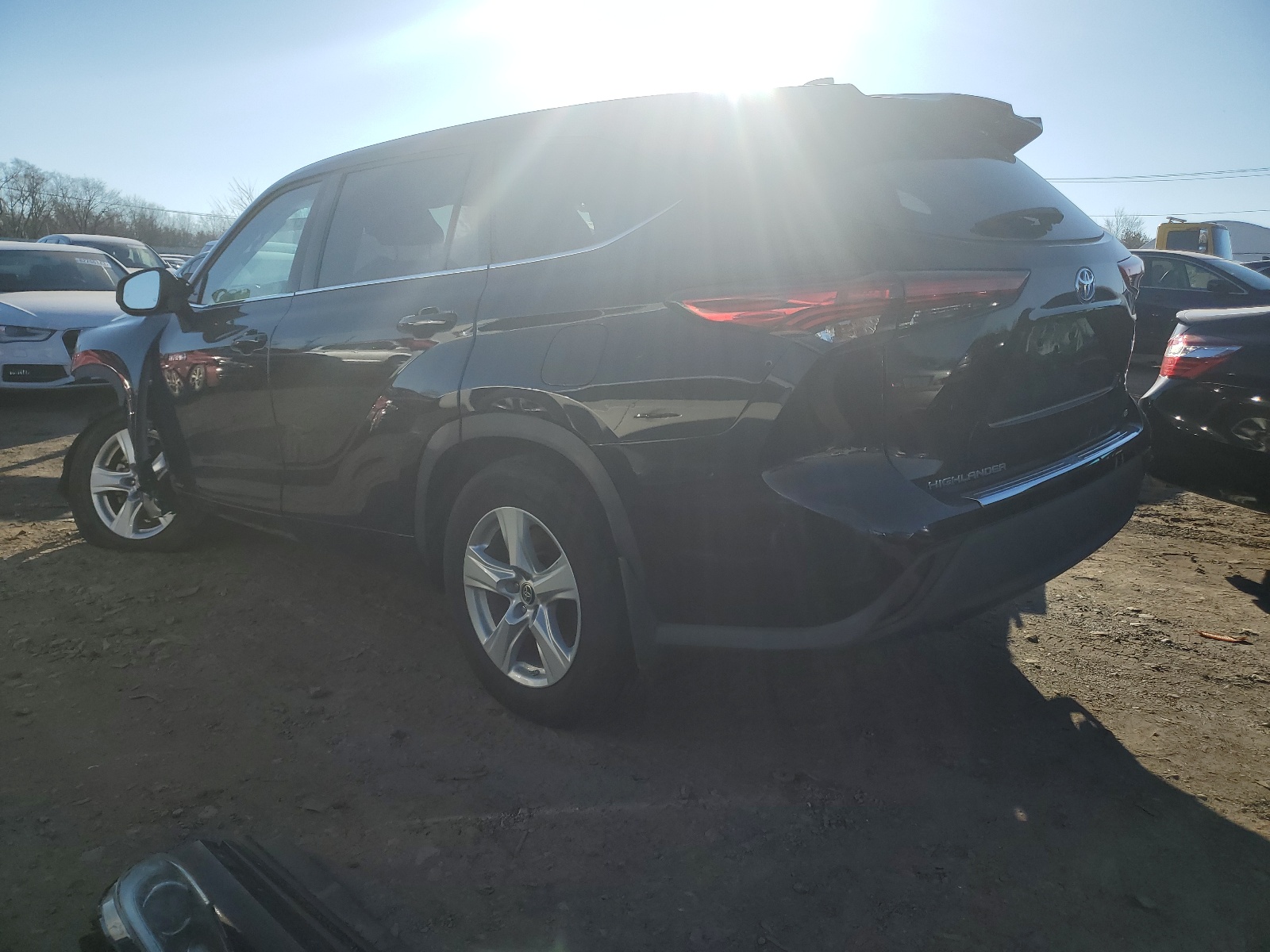 2020 Toyota Highlander Hybrid Le vin: 5TDBBRCH2LS512840