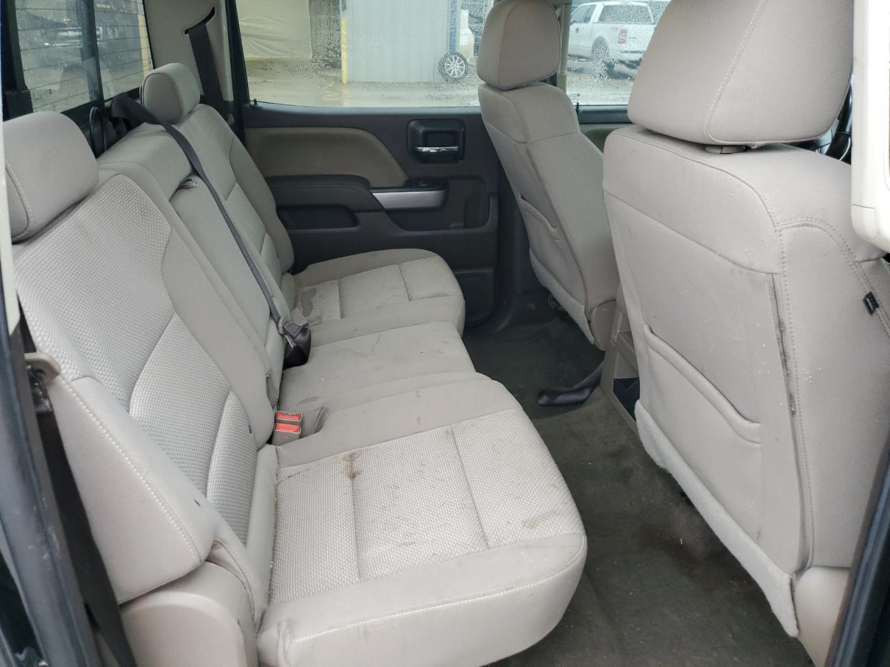 2018 Chevrolet Silverado - Image 10