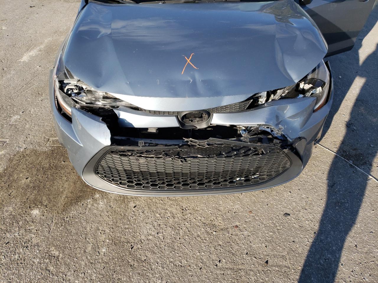 5YFVPMAEXMP218669 2021 Toyota Corolla Le