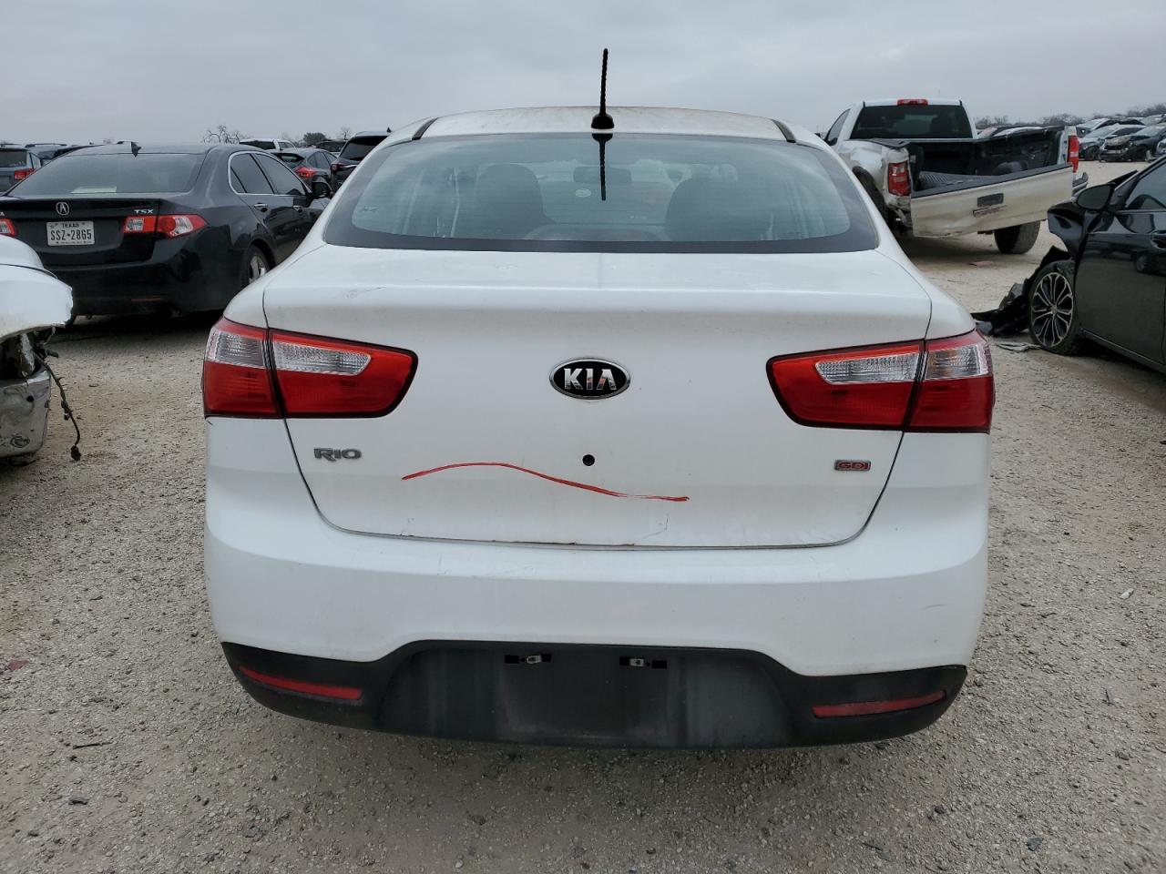 2015 Kia Rio Lx VIN: KNADM4A34F6444779 Lot: 40390644